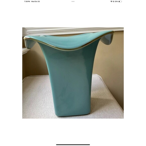 Southern Living At Home Tuscan Robin’s Egg Blue 9” Vase With Stem Separator - Picture 5 of 12